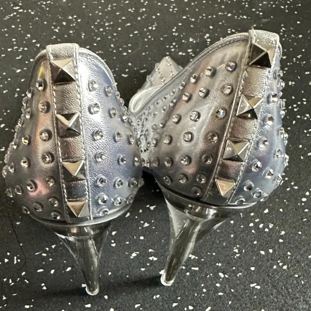 VALENTINO GARAVANI
Rockstud Embellished Stiletto PVC Pumps Size 40 - Picture 7 of 10